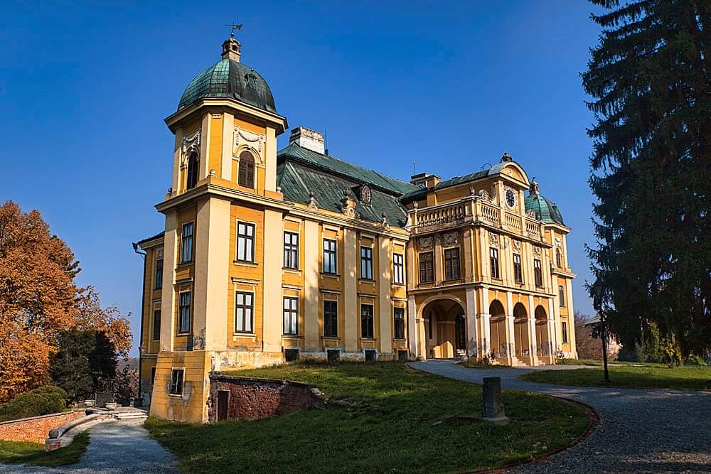 Fotografija lokacije Grad Našice (Grad).