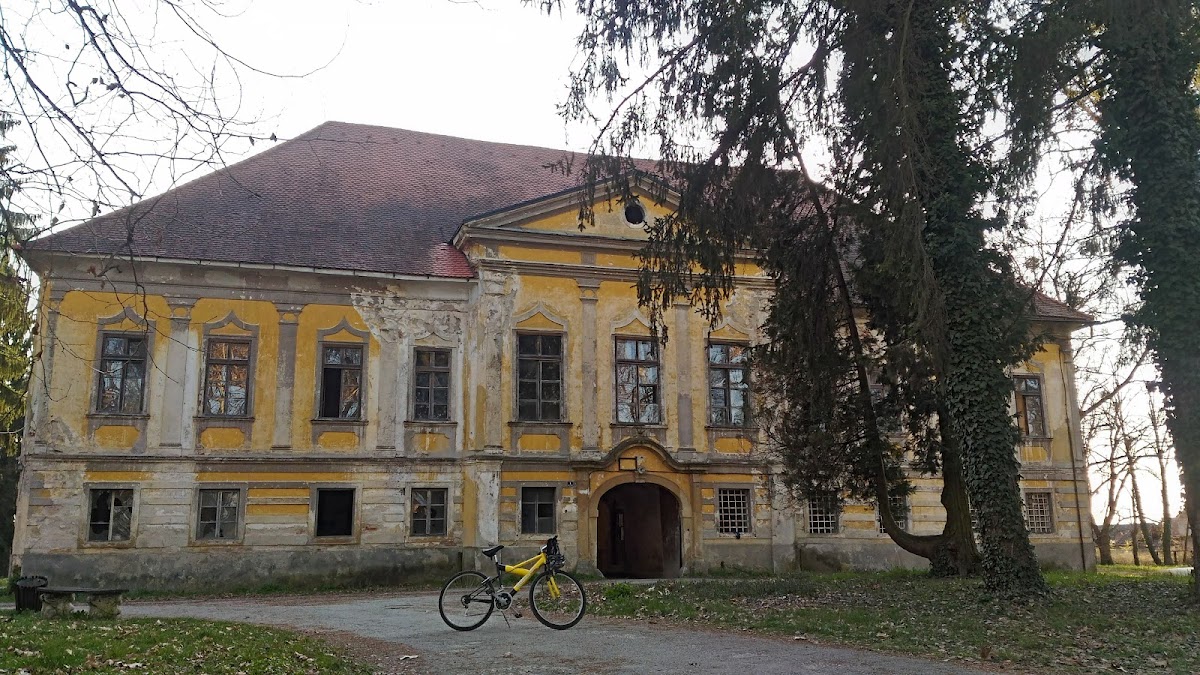 Fotografija lokacije Grad Oroslavje (Grad).