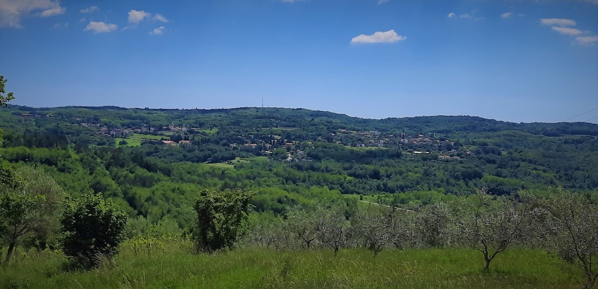Fotografija lokacije Općina Karojba (Općina).