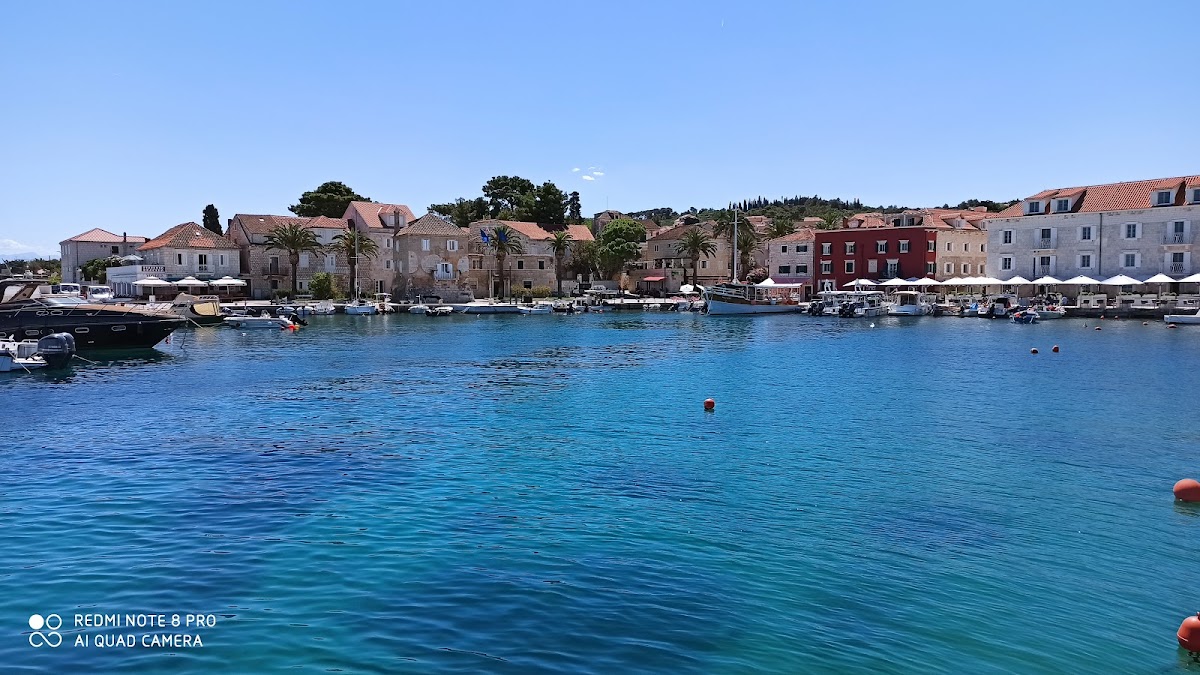 Fotografija lokacije Općina Sutivan (Općina).